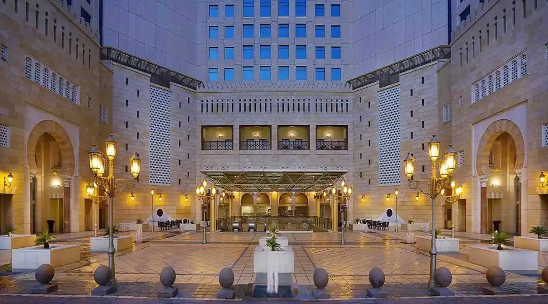 Jeddah Airport to Makkah Hotel Taxi Booking Services