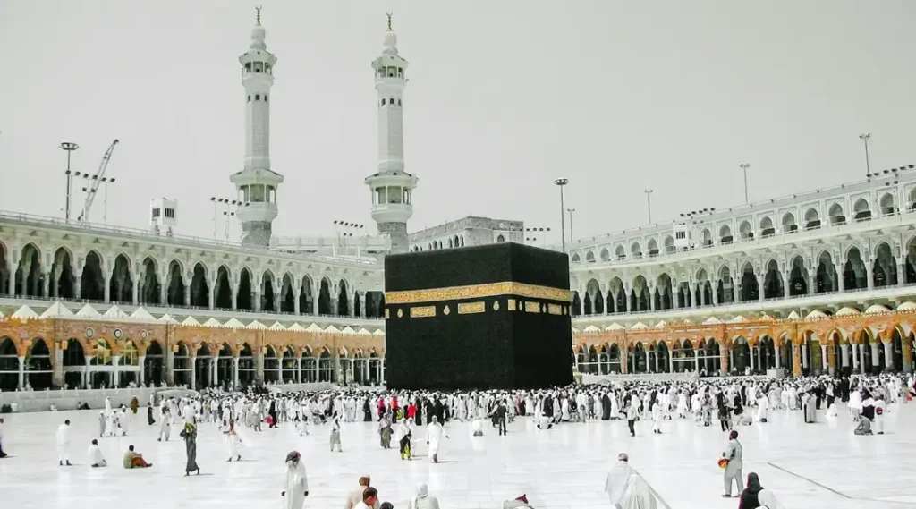 Book taxi from Jeddah Airport to Makkah is quick and easy with Umrah Cab Online
